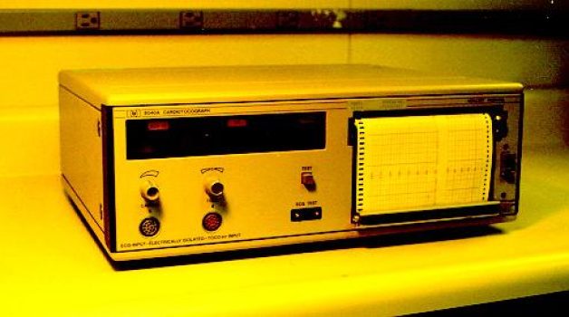 HP 8040A Antepartum Fetal Monitor